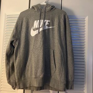 Brand Nike, Size L, Color Gray